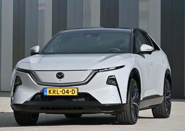 Mazda CX-6e